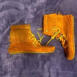 Minnetonka Moccasin Ankle Boot
